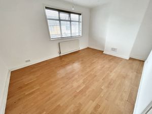 Photo 1- click for photo gallery